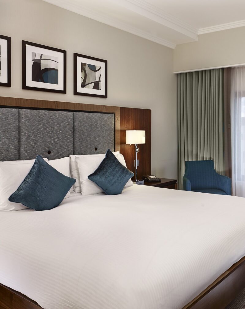 Queen Deluxe Room (1)2
